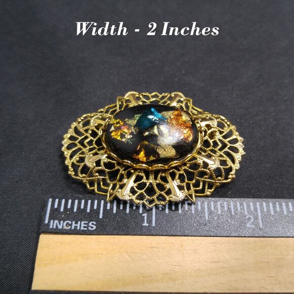 Vintage Lucite Filigree Brooch, Gold Foil, 1960s Jewelry - Picture 7 of 10